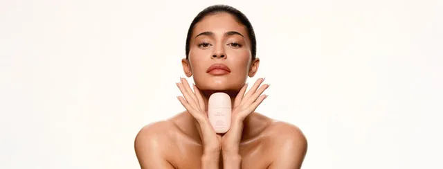 Kylie Cosmetics Winter Kissed collection giveaway banner.